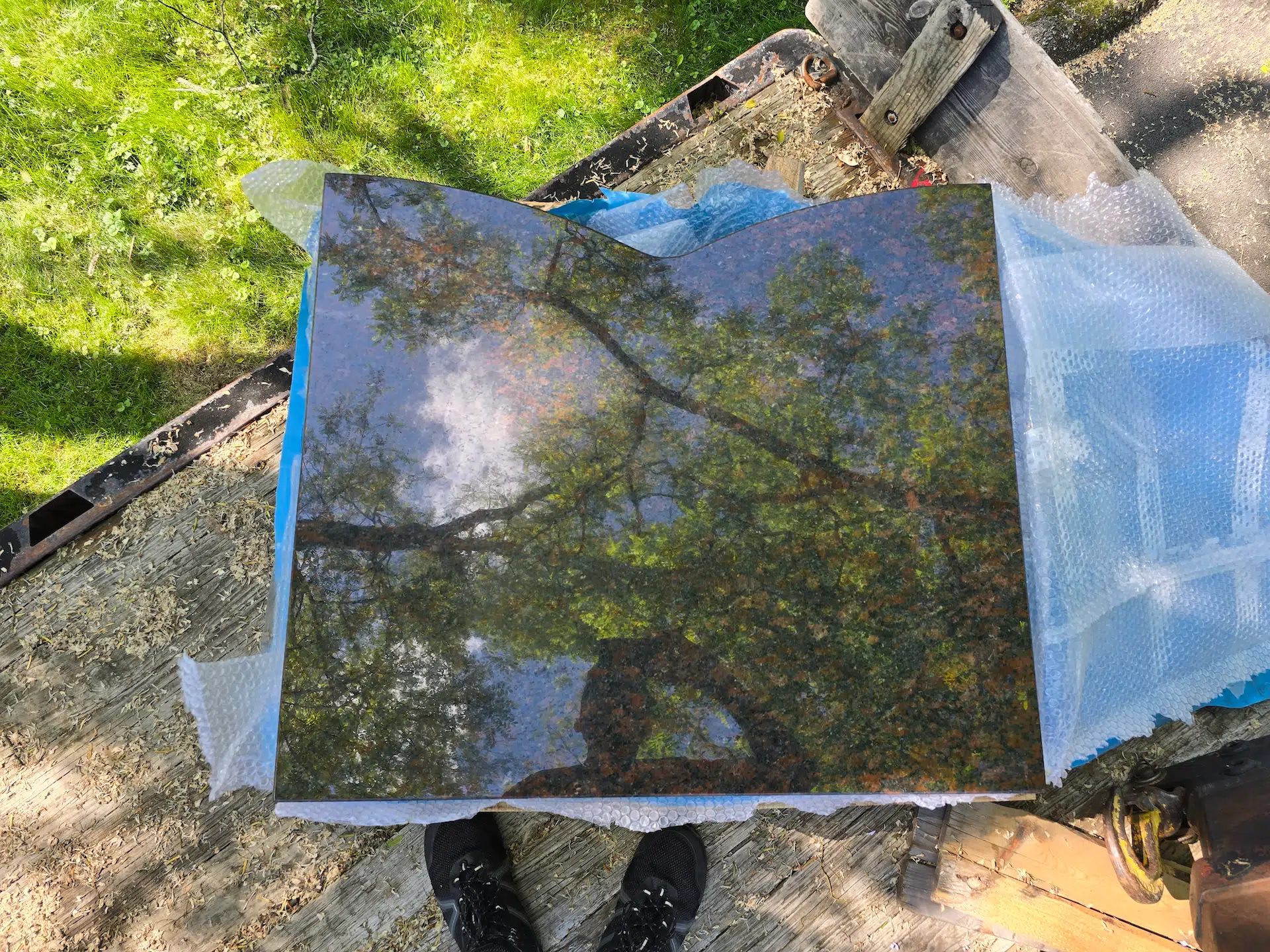 Granite Memorial Bench hand-carved by Memorial Bench Store in NJ — image 4